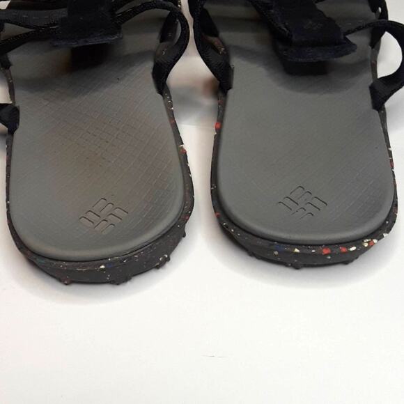 Womens Sz 7 Black Strappy Thong Lightweight Flat Columbia Sandals - Picture 5 of 7